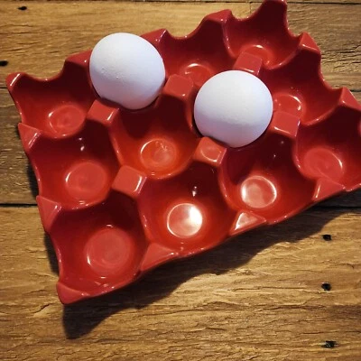 Soporte para 12 huevos de cerámica roja Rachel Ray - granja huevos frescos huevos duros Foto 1 de 4