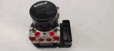 2014 Chrysler 300 ABS Anti-Lock Brake Pump Control Module Assembly OEM - Image 1 of 4