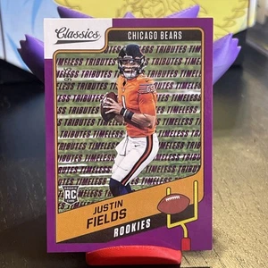 2021 Classics Timeless Tributes Justin Fields Bears RC 49/50 NM - Bild 1 von 4
