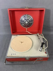 FONOVALIGIA GIRADISCHI STEREO PHILIPS  ASTROVOX 3 VELOCITÀ ANNI 60 - Foto 1 di 7