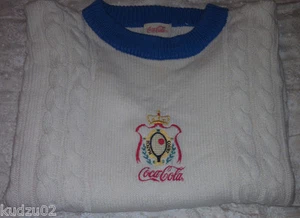 Suéter tejido con cable de Coca Cola a juego mediano a grande Usado en excelente estado - Imagen 1 de 6