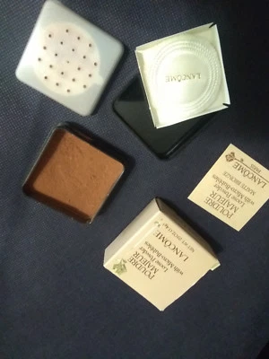 Lancome-Poudre Majeur Loose Face Powder W/ Micro Bubbles - Matte Bronze - .05 Oz - Image 1 of 4