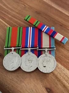 WW2 Defence, 1939-45 War and 1939-45 Australian Serrvice Medal Set With Bar | Co - Picture 1 of 5