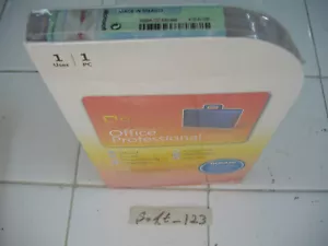 Tarjeta de clave de producto profesional (PKC) de Microsoft Office 2010 = caja de venta sellada = - Imagen 1 de 5