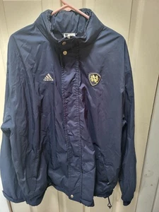 Chaqueta irlandesa de lucha Adidas Notre Dame emitida por el equipo de colección para hombre XL - Imagen 1 de 7