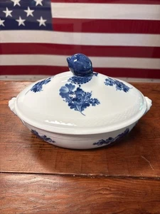 ROYAL COPENHAGEN BLAUE BLUMEN GEFLOCHTEN OVAL BEDECKT GEMÜSE #174 - Bild 1 von 9