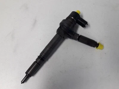 INJECTEUR FAP Opel Astra H SW (L35) 2005 0445110174 / 3407087658322 - Photo 1/2