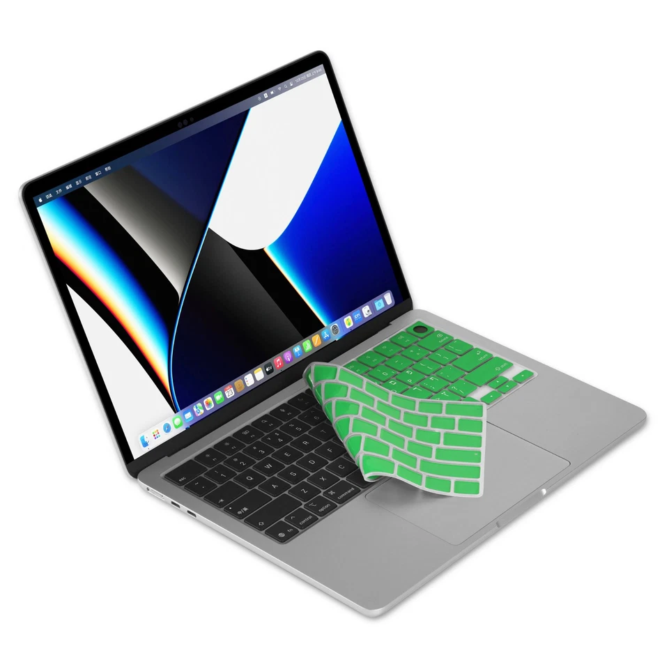 XSKN Green Hebrew Keyboard Cover for 2022-2025 Macbook Air 13.6/Macbook Air 15.3 - Image 1 of 4