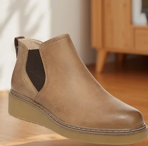 Dr Scholl s Womens Rest Stop Leather Slip on Ankle Boots Tan Leather Size 8M NIB - Picture 1 of 2