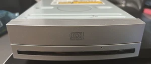 HL Data Storage CD-R/RW Drive Model GCE-8400B Vintage Tested - Picture 1 of 6