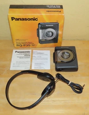 VINTAGE Panasonic RQ-P35 XBS Stereo Cassette Player TESTED GOOD - Image 1 of 4