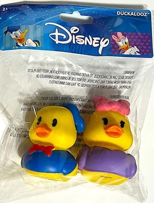 Disney Pato Donald y Pato Margarita Duckalooz Pato de Goma Jeep Pato Baño Juguete Paquete de 2 Foto 1 de 3