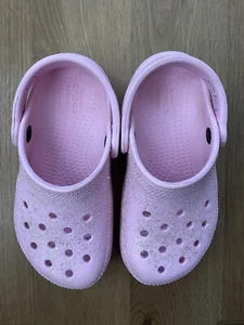 Crocs Sandals Size 10 Pink Glitter Youth Girls - Picture 1 of 2