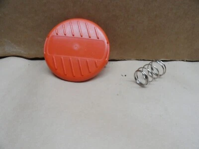 Replacement Spool Cap and Spring for AFS Trimmer Black&Decker - Image 1 of 3