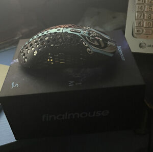 Finalmouse Starlight-12 Phantom Gaming Mouse - Small IN HAND