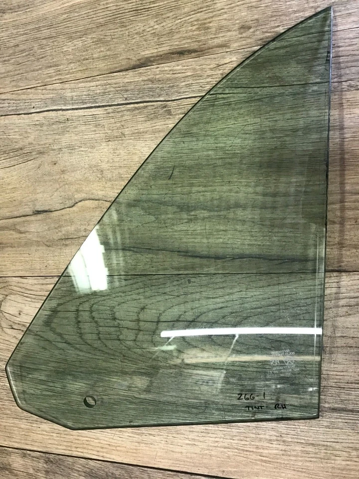 1970 DODGE CHALLENGER E BODY MOPAR RH FACTORY TINT 1/4 GLASS DATED: 266-1 - Изображение 1 из 3