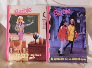 2 französische Barbie-Bilderbücher HC Grolier Mattel 1999 Freunde Club Schulbibliothek - Bild 1 von 12