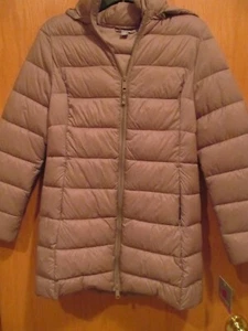 TAUPE farbige PUFFERJACKE mit abnehmbarer KAPUZE ~ Damengröße SMALL ~ NEU mit Etikett - Bild 1 von 2