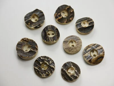 9 Stück Horn Trachtenknöpfe 5 d=20 mm 4 d= 17 mm Zierknöpfe mit Muster TK-III-39 - Bild 1 von 3