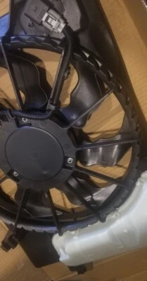 New Radiator Condenser Fan Assembly For 2011-2013 Hyundai Elantra 1.8L 2.0L - Image 1 of 4