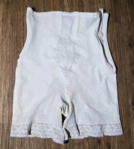 Vintage Rago 6220 Open Bottom Long Leg Girdle Shapewear w/ Zipper Lace Hem sz 32 - Picture 1 of 18