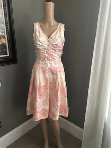 Kay Unger Jackie First Rouge Multi Blumendruck Cocktailkleid Größe 2 $ 318 - Bild 1 von 8