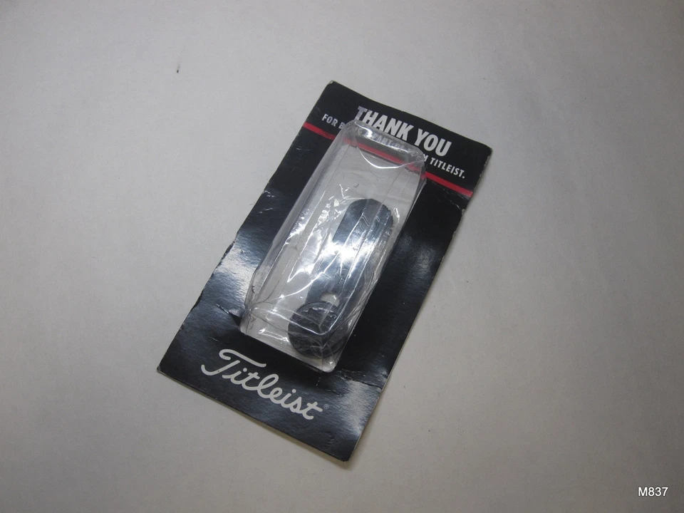 Herramienta Team Titleist Divot y marcador de bola - TOTALMENTE NUEVO Foto 1 de 4