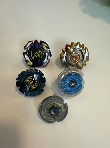 Beyblade Takara Tomy Hasbro Metal Masters Metal Fusion und andere, Lot 5 LESEN - Bild 1 von 4