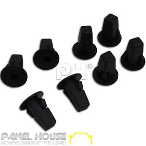 Mud Flap CLIP SET 8 Wheel Grommet Plastic Push Rivet Fits Toyota HILUX 05-14 - Picture 1 of 6