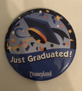 Gerade graduiert! Disneyland Resort Button Pin (A) - Bild 1 von 4