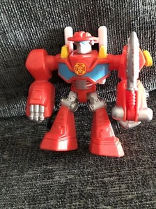 Playskool Heroes Transformers Rescue Bots Figure Chopping Heatwave Fireman - Picture 1 of 4