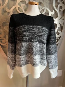 NEW Vince Camuto Sweater LARGE Graduated Crew Neck White BLACK Soft Fall NWT - Picture 1 of 10