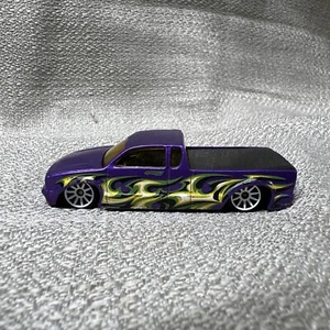 Hot Wheels Steel Frame Lowrider 2002 Purple Diecast Pickup Truck /Thailand - Picture 1 of 5