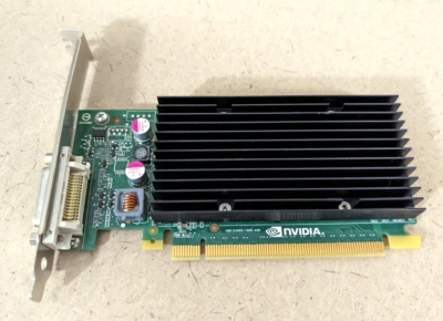 HP NVIDIA Quadro NVS 300 512MB PCIe Graphics Card DMS-59 NA-P1035-000(B) - Image 1 of 4