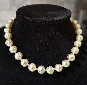 Miriam Haskell Vintage Signed Single Strand Imit. Baroque Pearl Choker Necklace - Picture 1 of 11