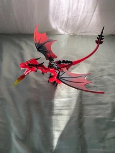 Lego Castle Red Dragon Minifigure 70403 Dragon Mountain - Picture 1 of 3