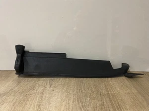 AUDI A3 SPORTBACK 8VF BONNET SEAL N/S PASSENGER SIDE / LEFT HAND SIDE 8V0821169D - Picture 1 of 2