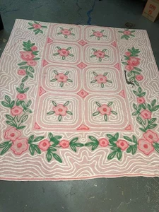 Vtg CHENILLE BEDSPREAD Cutter/Fabric PINK/GREEN/WHITE 88 X 94 Roses/Flowers - Picture 1 of 7