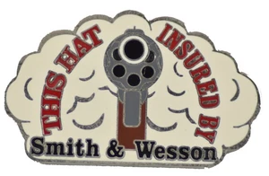 Prendedor de este sombrero asegurado por Smith & Wesson - Imagen 1 de 1