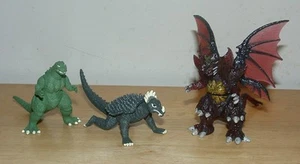 BANDAI Gashapon 2.5"- 3" LOT OF (3) HG GODZILLA Figure Anguirus Destroyah Junior - Picture 1 of 2