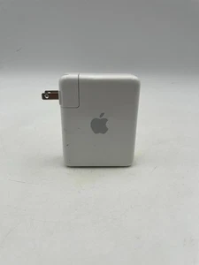 Apple Airport Express 1st Generation A1084 Wireless Base Station White 54 Mbps - Picture 1 of 8