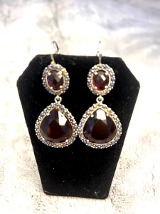 Avon Earrings Vintage by Nina Rocco Purple Pendant Crystals Blue Sapphire Trim - Picture 1 of 12