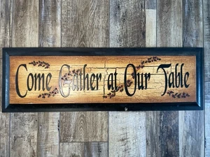 Letrero de pared de campo primitivo “Ven a reunirte a nuestra mesa” decoración de madera rústica - Imagen 1 de 6
