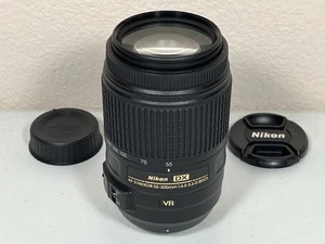 Nikon AF-S DX NIKKOR 55-300mm f/4.5-5.6G ED VR Lens (WORKS WITH ISSUES -READ ON) - Picture 1 of 9