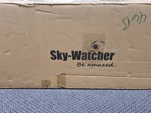 *AS-NEW* Sky Watcher Classic 200 Dobsonian 8-inch Aperature Telescope RRP $1305 - Picture 1 of 3