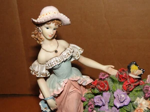 Rare Giovanni Collection Victorian Woman with Bouquet Flowers 10" tall Figurine - Picture 1 of 8