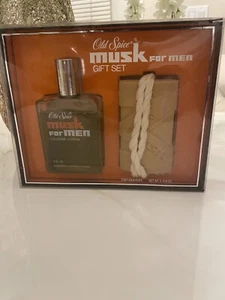 OLD SPICE MUSK GIFT SET 5 3/4FL - Picture 1 of 2