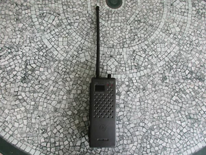 General Electric Citizen Band 40 Channel Radio 3-5980A  - Picture 1 of 4