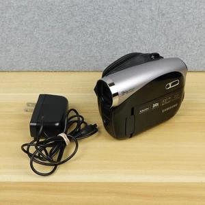 Videocamera Samsung Schneider Kreuznach zoom 34x SC-DX103/XAA testata funzionante - Foto 1 di 11