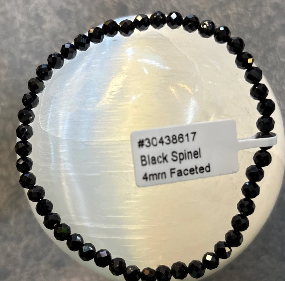 Граненый черный браслет-шпинель 4 мм - Изображение 1 из 1